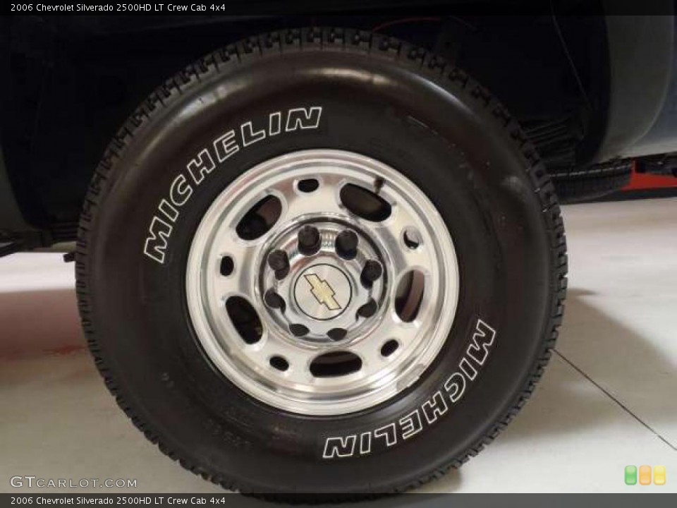 2006 Chevrolet Silverado 2500HD LT Crew Cab 4x4 Wheel and Tire Photo #38307727
