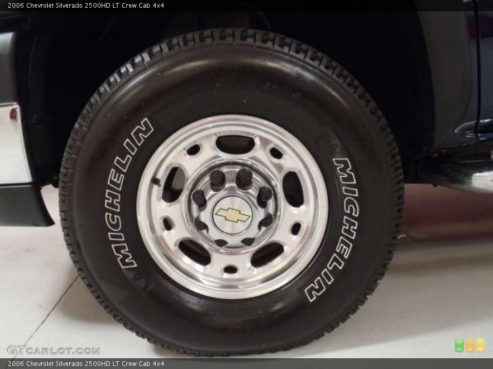 2006 Chevrolet Silverado 2500HD LT Crew Cab 4x4 Wheel and Tire Photo #38307735