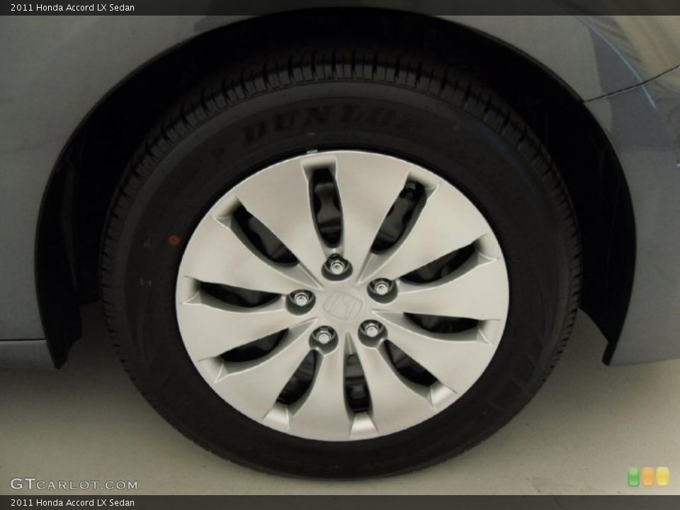 2011 Honda Accord LX Sedan Wheel and Tire Photo #38311359