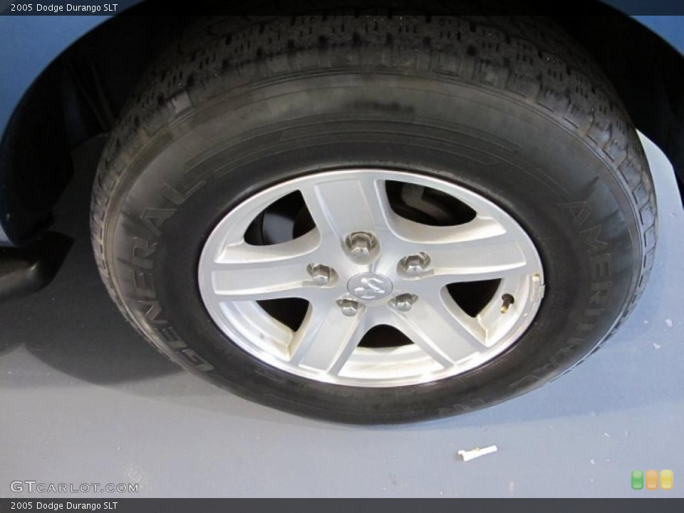 2005 Dodge Durango SLT Wheel and Tire Photo #38311583