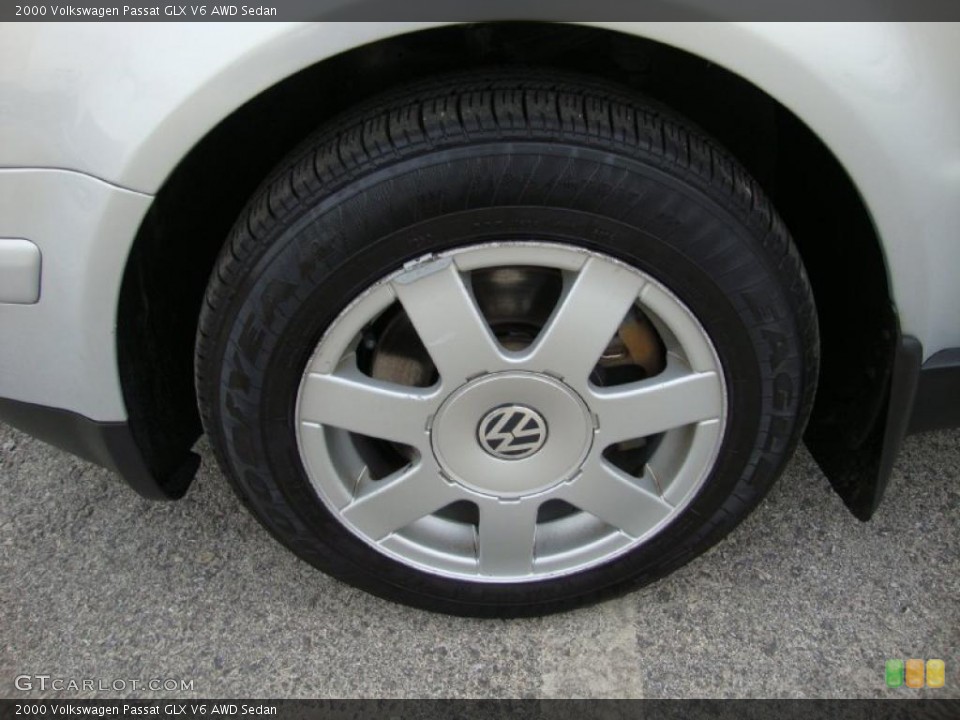 2000 Volkswagen Passat GLX V6 AWD Sedan Wheel and Tire Photo #38316243