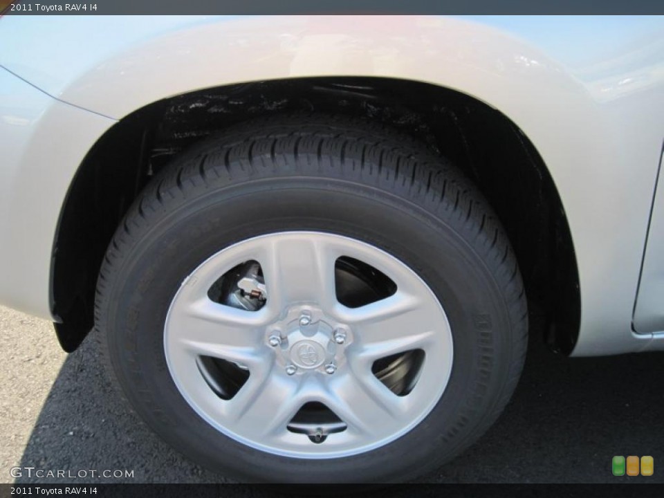 2011 Toyota RAV4 I4 Wheel and Tire Photo #38326603