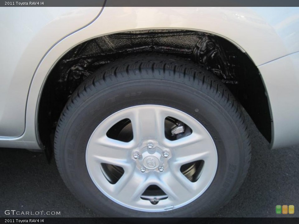 2011 Toyota RAV4 I4 Wheel and Tire Photo #38326619
