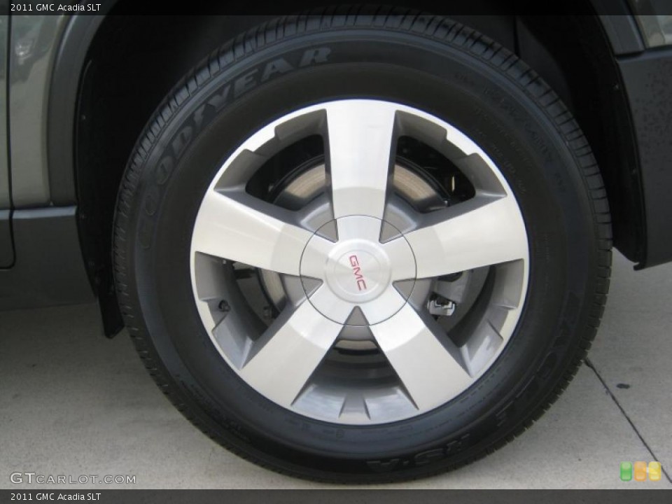 2011 GMC Acadia SLT Wheel and Tire Photo #38332155