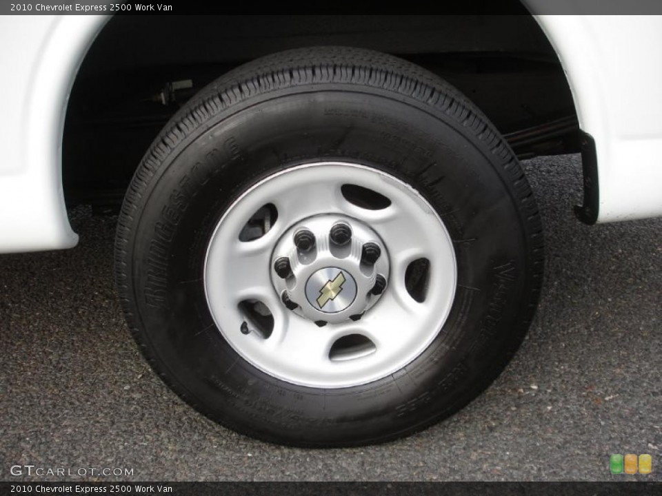 2010 Chevrolet Express 2500 Work Van Wheel and Tire Photo #38356570
