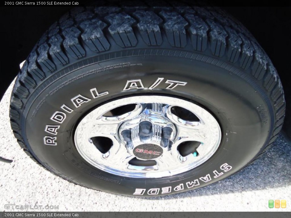 2001 GMC Sierra 1500 SLE Extended Cab Wheel and Tire Photo #38358270