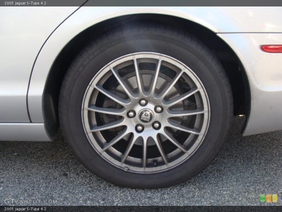 2005 Jaguar S-Type 4.2 Wheel and Tire Photo #38359082