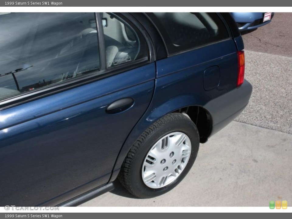 1999 Saturn S Series SW1 Wagon Wheel and Tire Photo #38381354