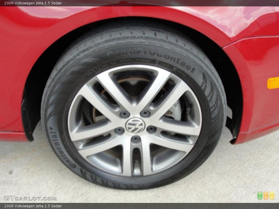 2006 Volkswagen Jetta 2.5 Sedan Wheel and Tire Photo #38391972