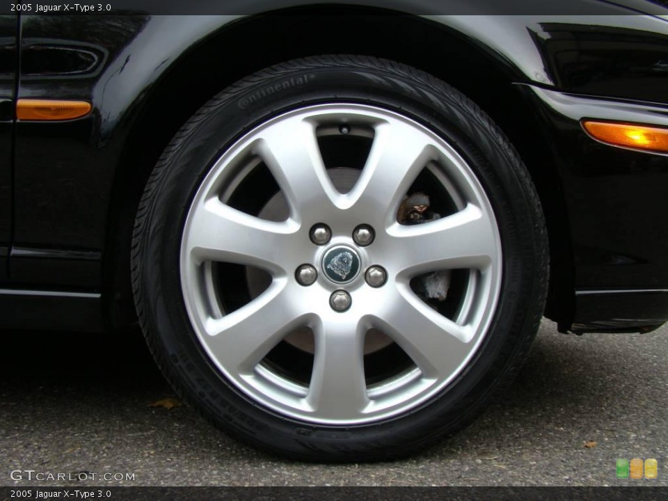 2005 Jaguar X-Type 3.0 Wheel and Tire Photo #38392556