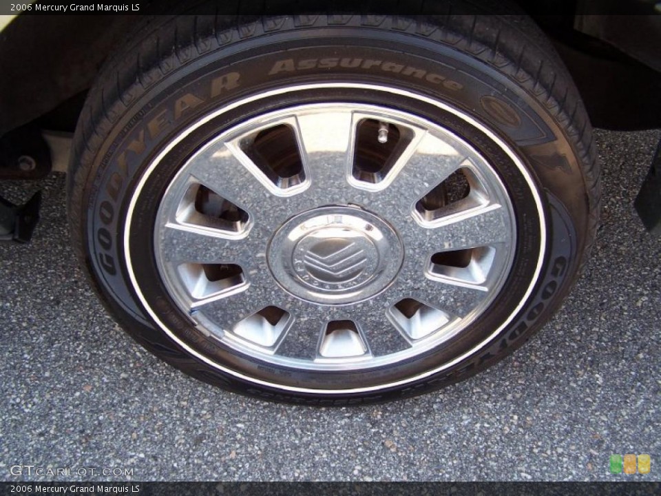 2006 Mercury Grand Marquis LS Wheel and Tire Photo #38400720