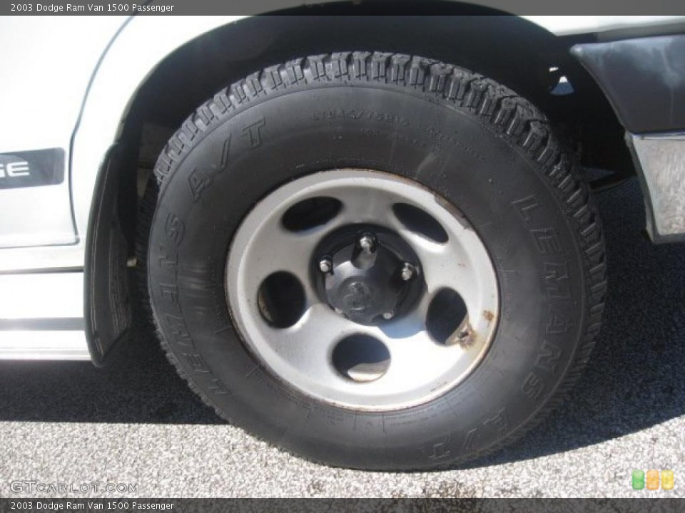 2003 Dodge Ram Van 1500 Passenger Wheel and Tire Photo #38409988