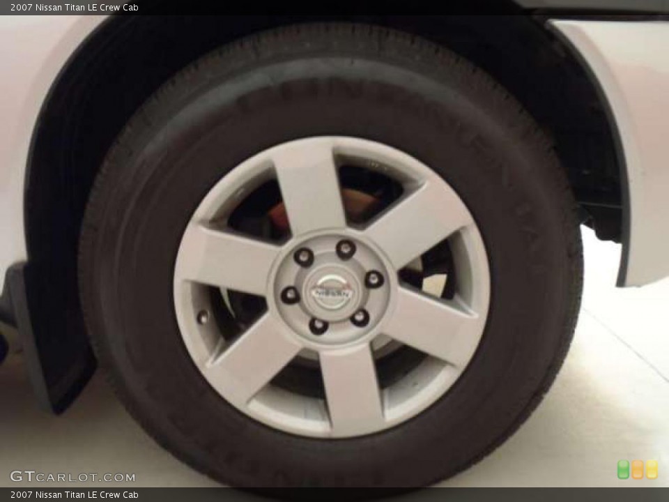 2007 Nissan Titan LE Crew Cab Wheel and Tire Photo #38413673