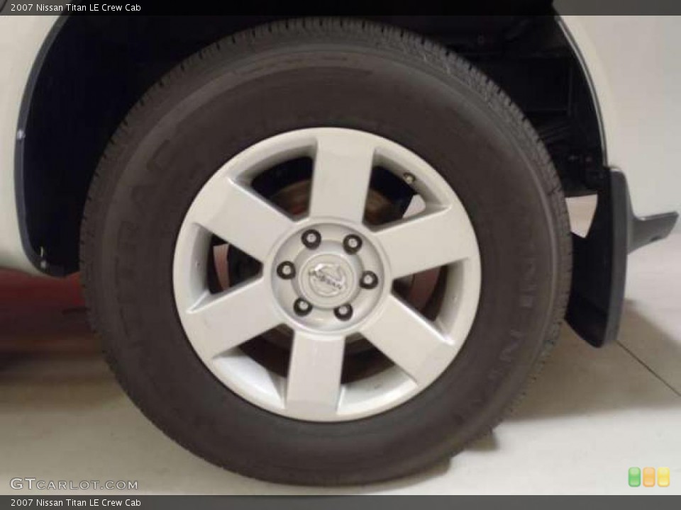 2007 Nissan Titan LE Crew Cab Wheel and Tire Photo #38413705