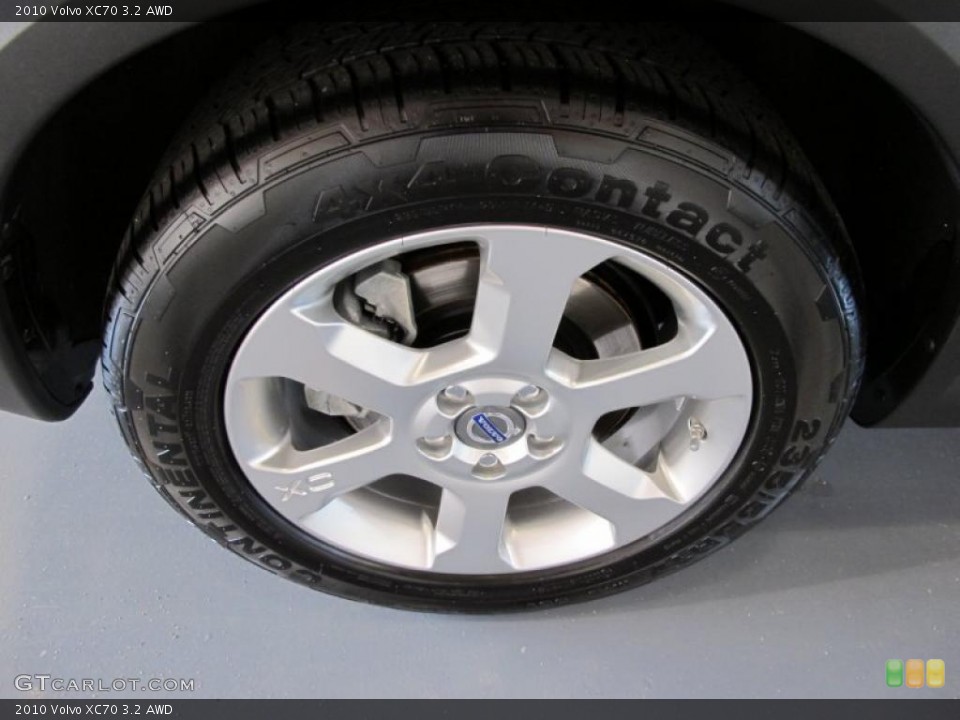 2010 Volvo XC70 3.2 AWD Wheel and Tire Photo #38423037
