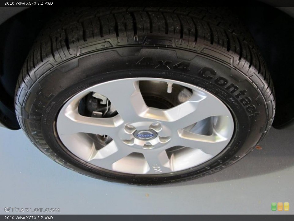 2010 Volvo XC70 3.2 AWD Wheel and Tire Photo #38423077