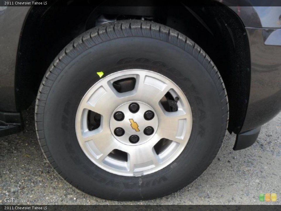 2011 Chevrolet Tahoe LS Wheel and Tire Photo #38427045
