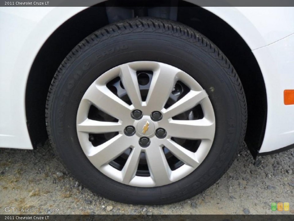 2011 Chevrolet Cruze LT Wheel and Tire Photo #38429441
