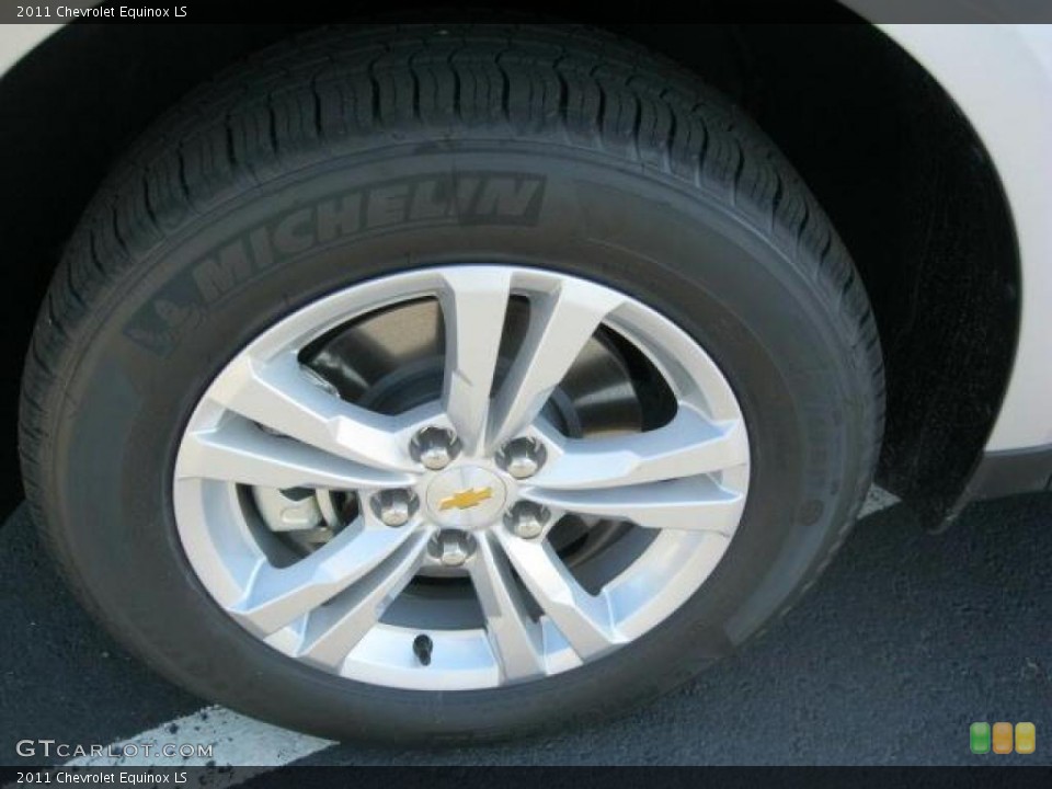 2011 Chevrolet Equinox LS Wheel and Tire Photo #38432113