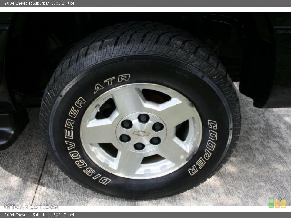 2004 Chevrolet Suburban 1500 LT 4x4 Wheel and Tire Photo #38454085