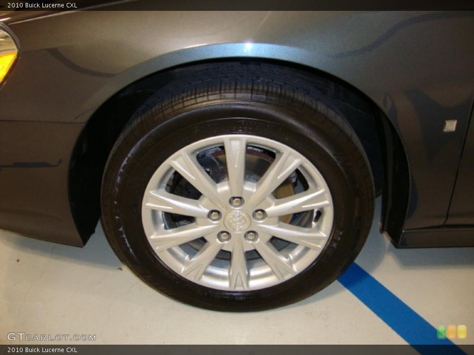 2010 Buick Lucerne CXL Wheel and Tire Photo #38457661