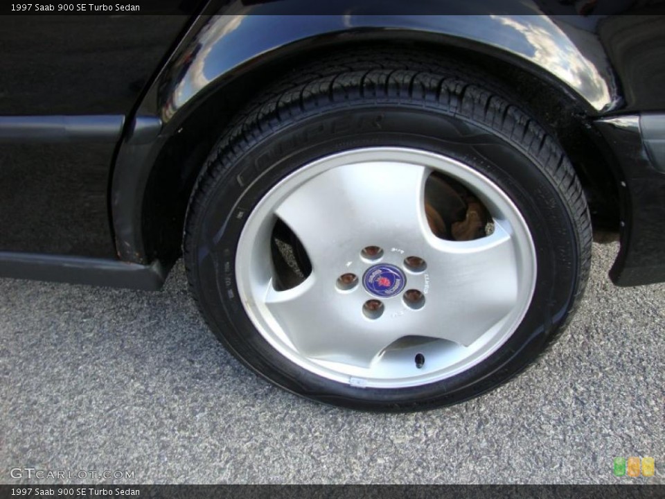 1997 Saab 900 SE Turbo Sedan Wheel and Tire Photo #38496943