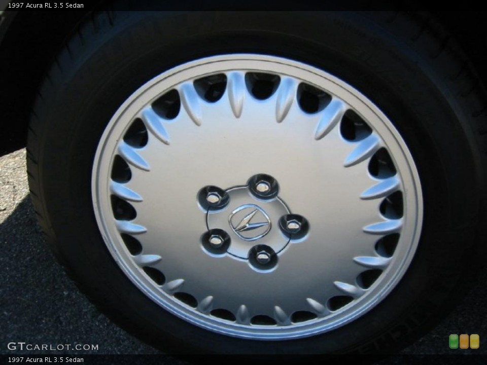 1997 Acura RL 3.5 Sedan Wheel and Tire Photo #38513103