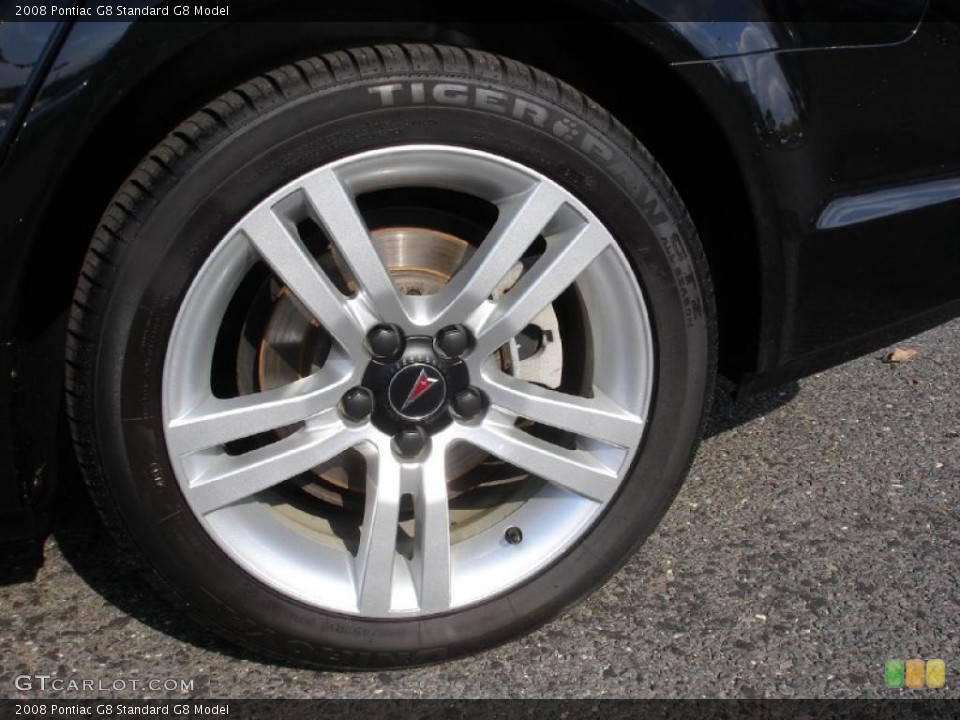 2008 Pontiac G8  Wheel and Tire Photo #38516091