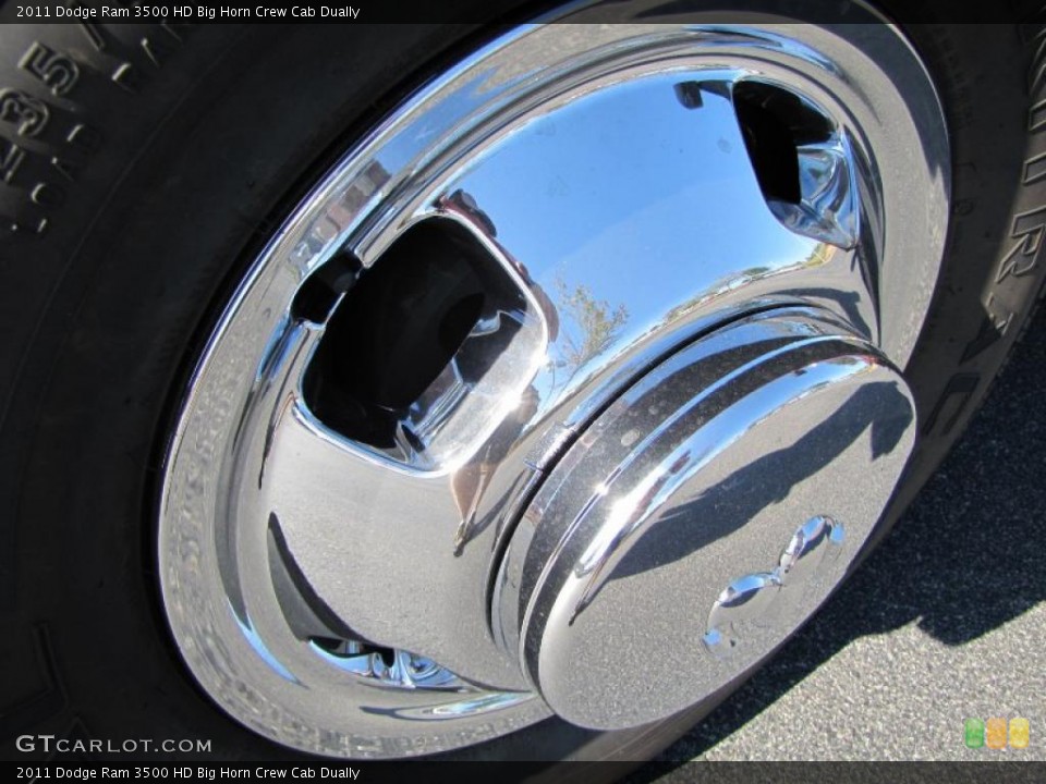 2011 Dodge Ram 3500 HD Big Horn Crew Cab Dually Wheel and Tire Photo #38516311
