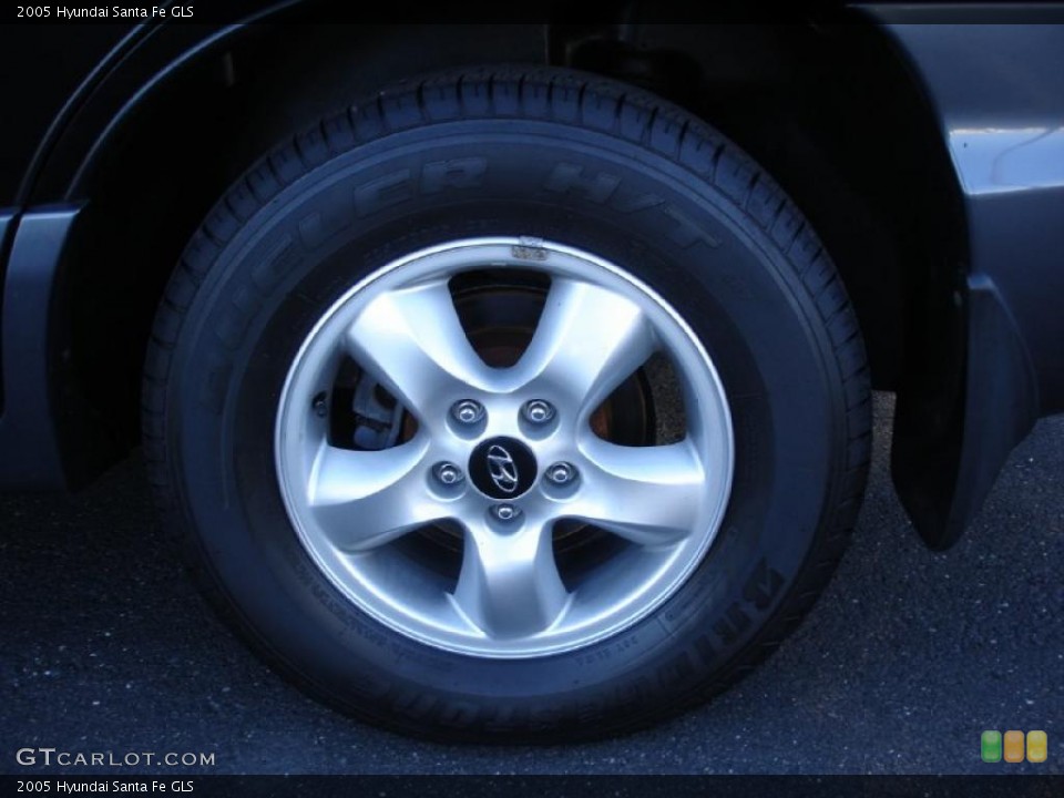 2005 Hyundai Santa Fe GLS Wheel and Tire Photo #38517511