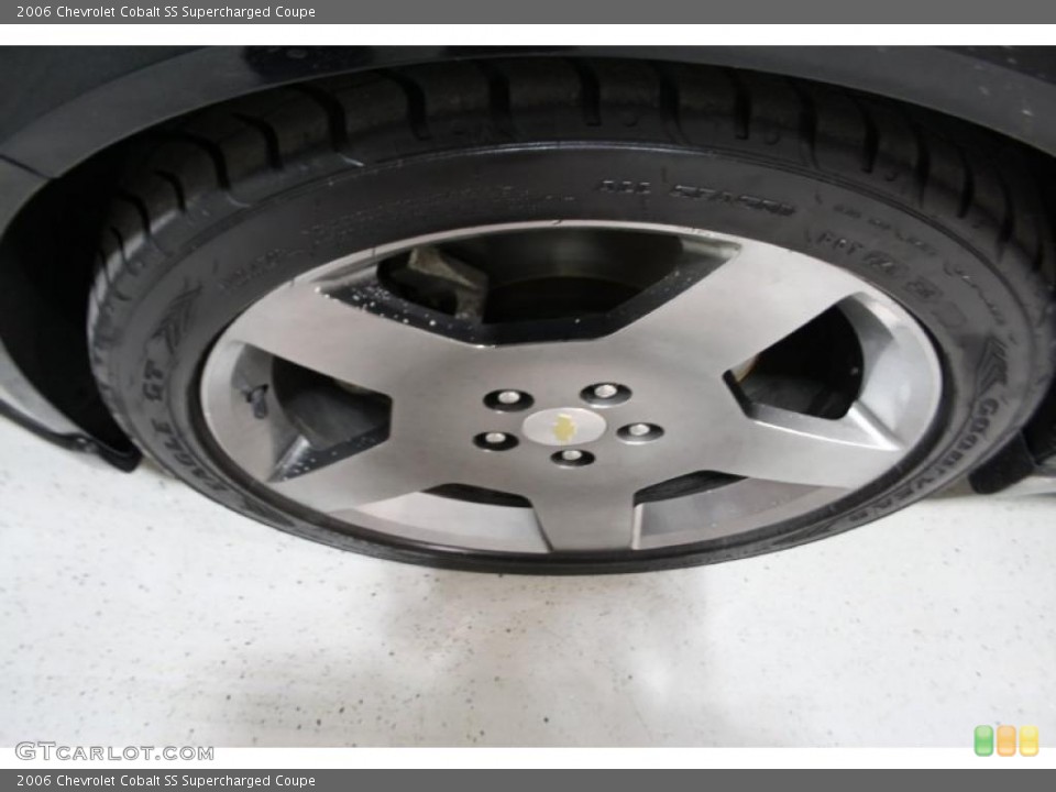 2006 Chevrolet Cobalt SS Supercharged Coupe Wheel and Tire Photo #38543791