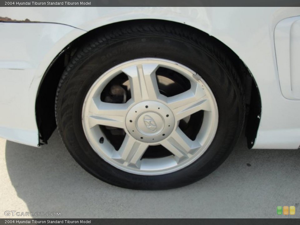 2004 Hyundai Tiburon  Wheel and Tire Photo #38545183