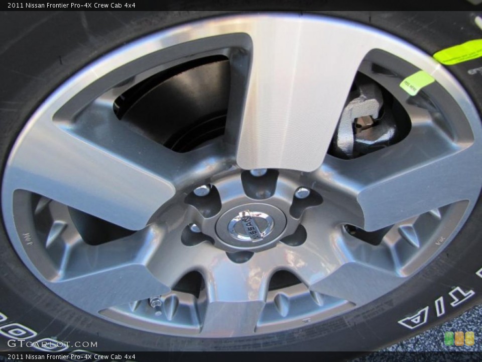 2011 Nissan Frontier Pro-4X Crew Cab 4x4 Wheel and Tire Photo #38552813