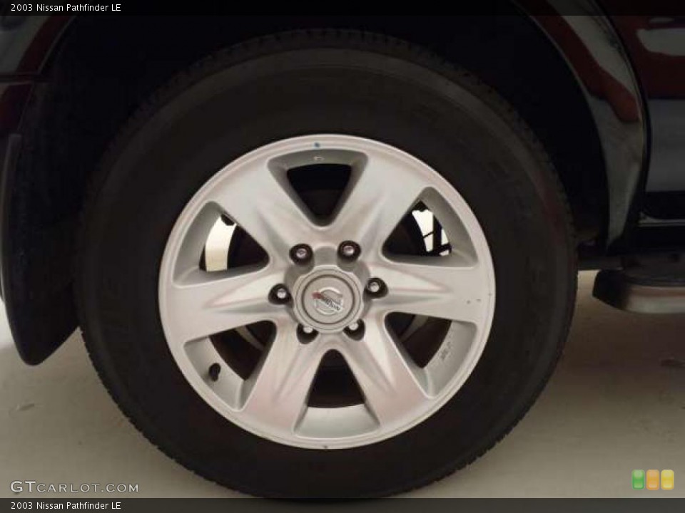 2003 Nissan Pathfinder LE Wheel and Tire Photo #38553593