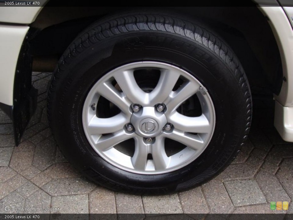 2005 Lexus LX 470 Wheel and Tire Photo #38611909