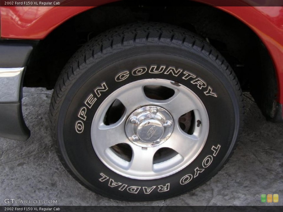 2002 Ford F150 XL Regular Cab Wheel and Tire Photo #38620262