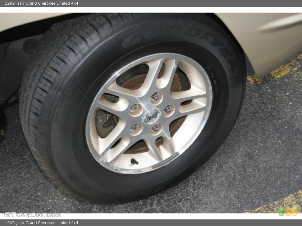 1999 Jeep Grand Cherokee Limited 4x4 Wheel and Tire Photo #38620510