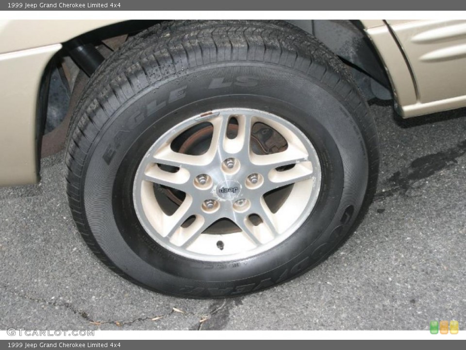 1999 Jeep Grand Cherokee Limited 4x4 Wheel and Tire Photo #38620526