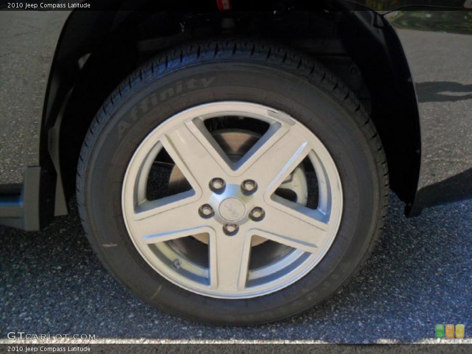 2010 Jeep Compass Latitude Wheel and Tire Photo #38630862