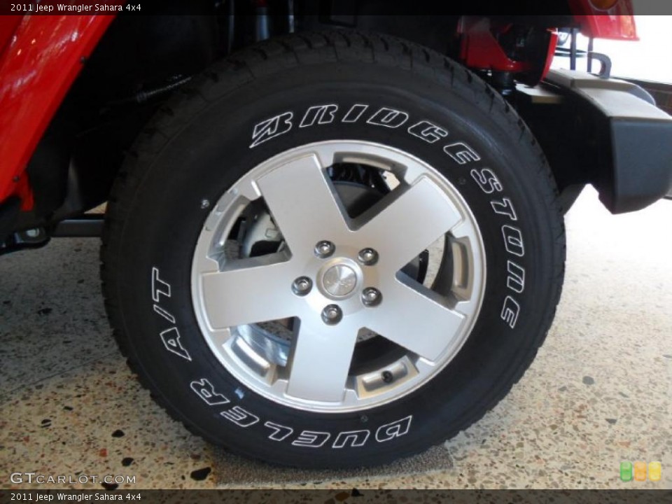 2011 Jeep Wrangler Sahara 4x4 Wheel and Tire Photo #38633642