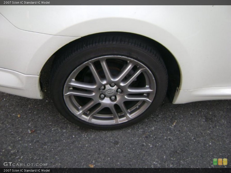 2007 Scion tC  Wheel and Tire Photo #38638998