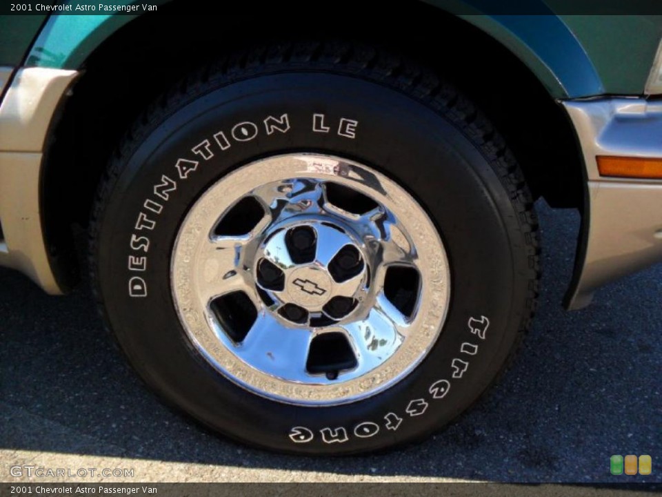2001 Chevrolet Astro Passenger Van Wheel and Tire Photo #38641726
