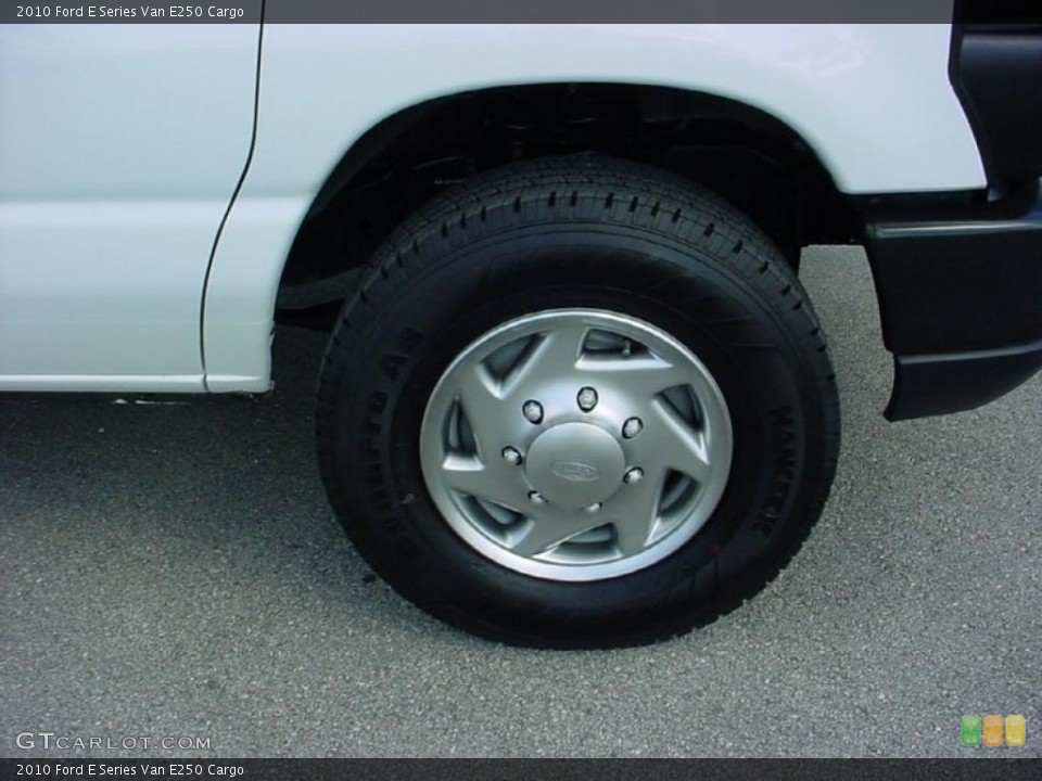 2010 Ford E Series Van E250 Cargo Wheel and Tire Photo #38653382