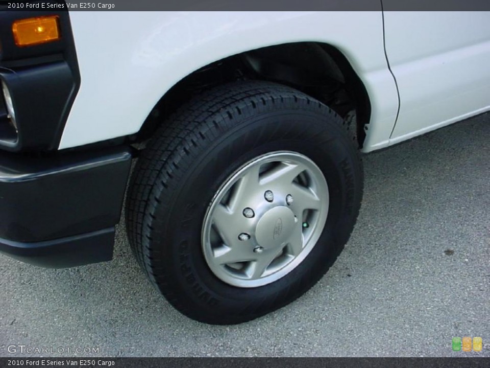 2010 Ford E Series Van E250 Cargo Wheel and Tire Photo #38653834