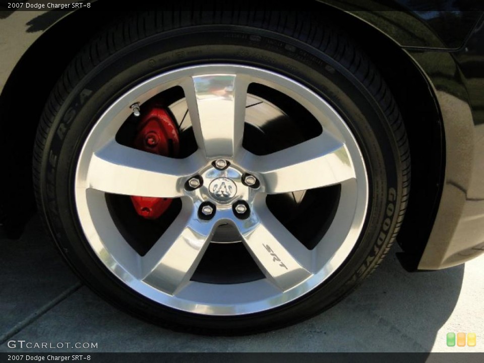 2007 Dodge Charger SRT-8 Wheel and Tire Photo #38685974