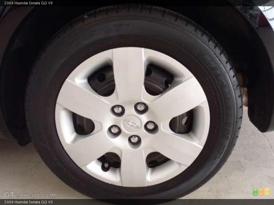 2009 Hyundai Sonata GLS V6 Wheel and Tire Photo #38686766
