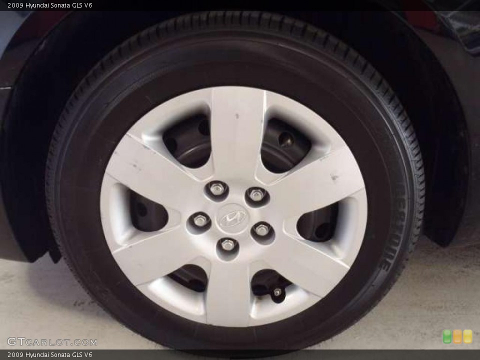 2009 Hyundai Sonata GLS V6 Wheel and Tire Photo #38686778