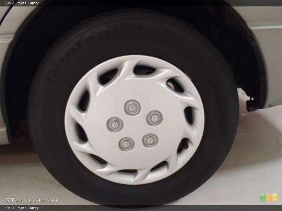 1999 Toyota Camry LE Wheel and Tire Photo #38688456