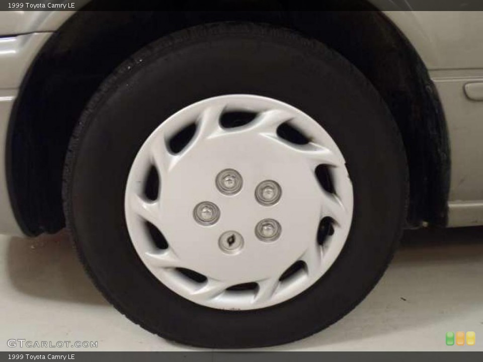 1999 Toyota Camry LE Wheel and Tire Photo #38688472