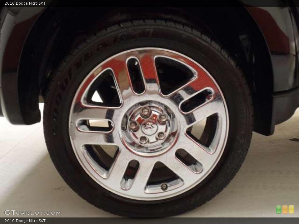 2010 Dodge Nitro SXT Wheel and Tire Photo #38692814